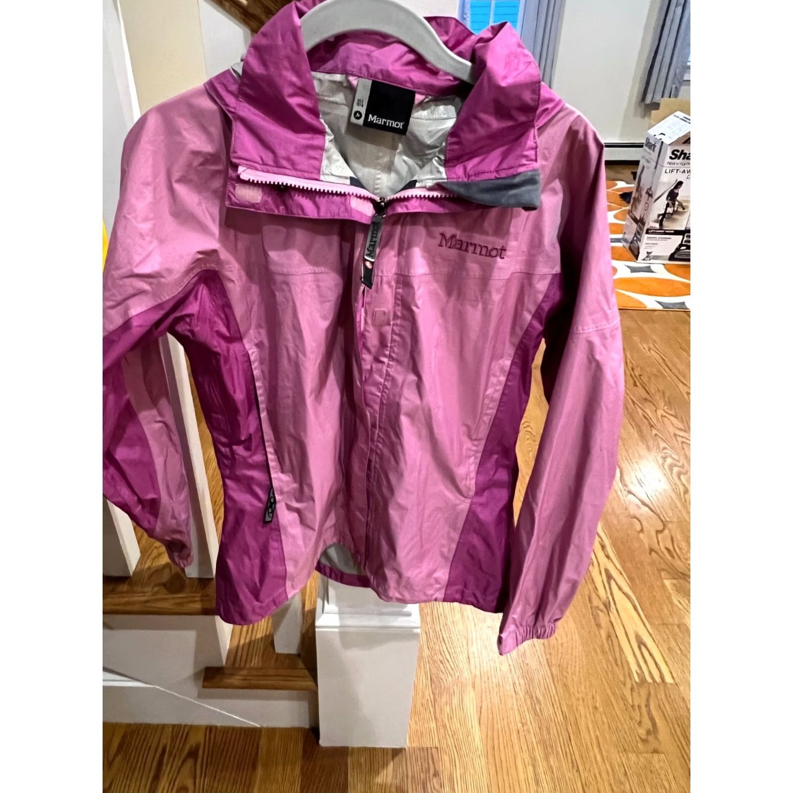Marmot Marmot Women's Jacket - Pink - XS - Water Resistant - Full Zip - Pockets - Nylon Lining - Anorak - Regular Fit Size XS / US 0-2 / IT 36-38 - 2 Thumbnail