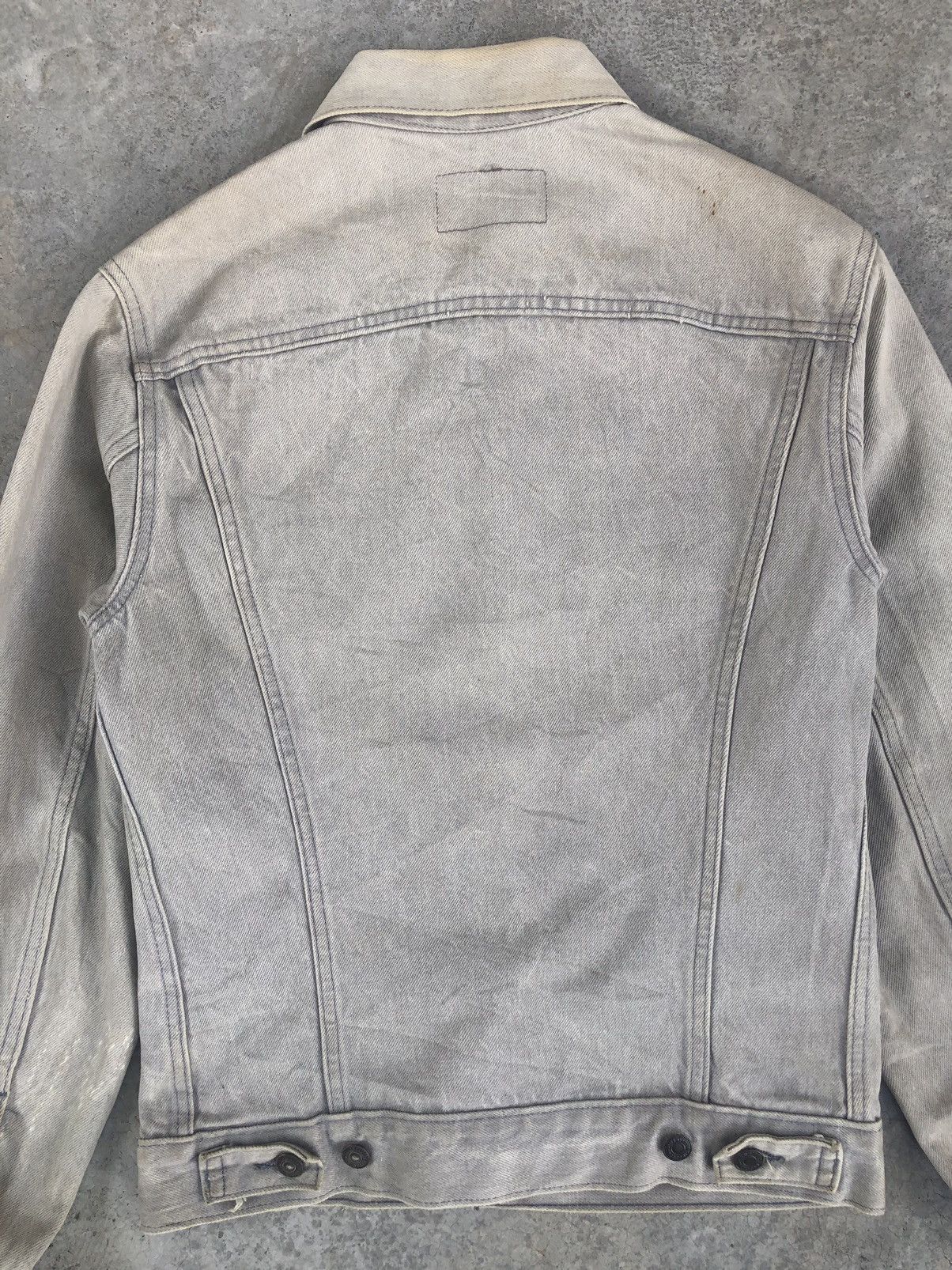 Levi's Vintage 80’s Levi’s Denim Jacket Distressed Denim Size US S / EU 44-46 / 1 - 10 Thumbnail