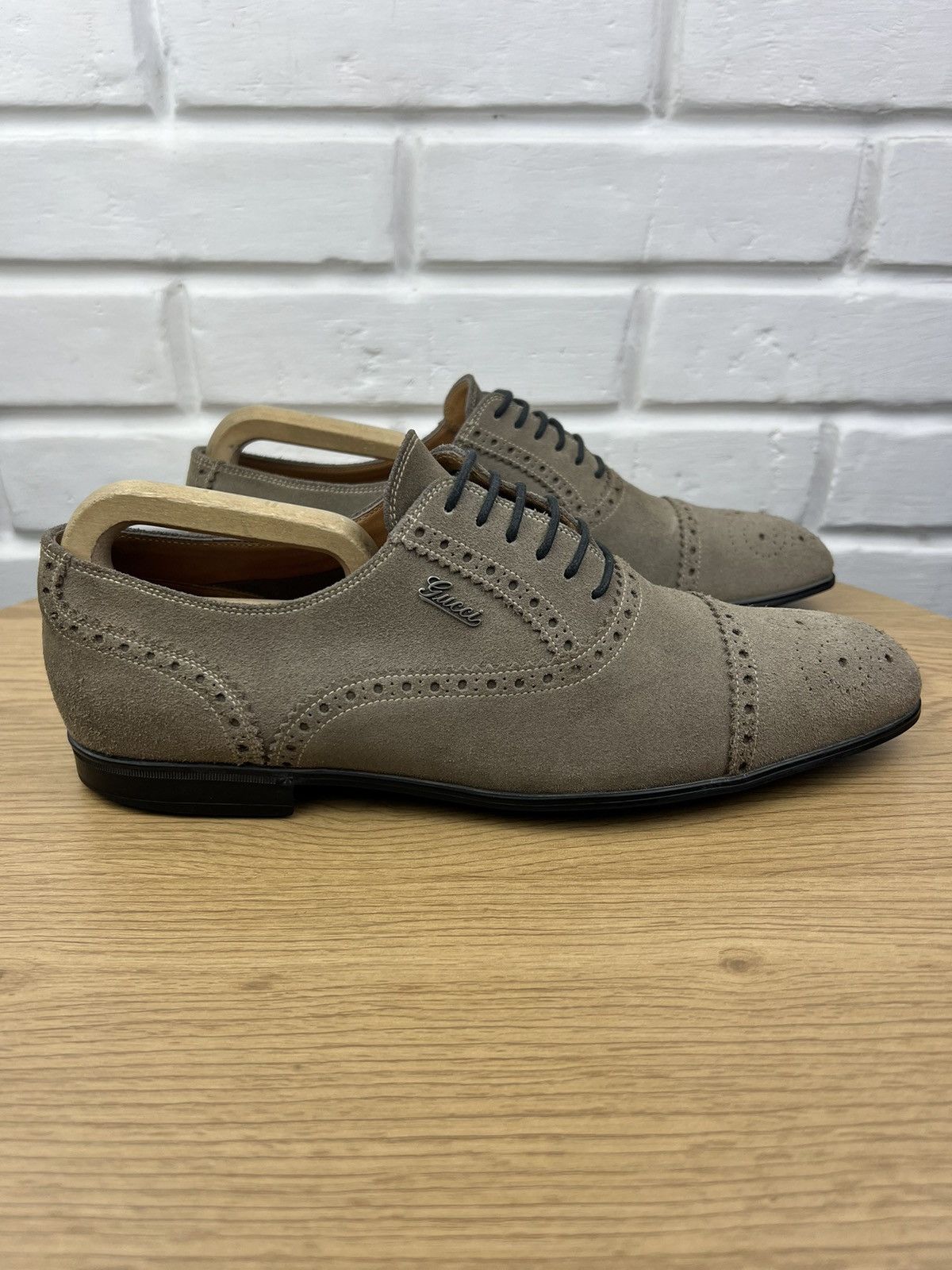 Gucci GUCCI Oxfords Suede Shoes Wingtip Lace Up Metal Logo Beige Size US 9.5 / EU 42-43 - 9 Thumbnail