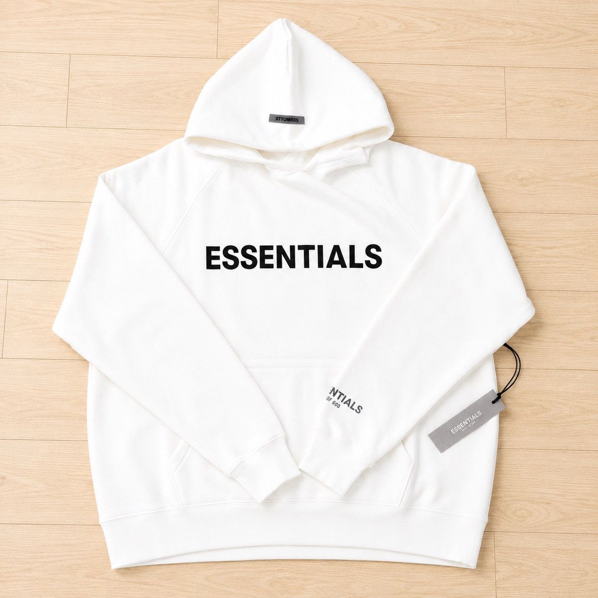 Essentials FEAR OF GOD ESSENTIAL WHITE HOODIE Size US L / EU 52-54 / 3 - 1 Thumbnail