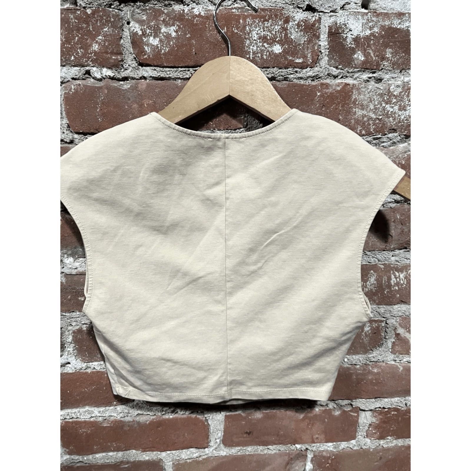 Zara Zara Womens Small Beige Fitted Top Cropped Stretch Shirt Blouse Knit Lightweight Casual All Season 14” Length 14” Pit to Pit S Regular Womens Size S / US 4 / IT 40 - 3 Thumbnail