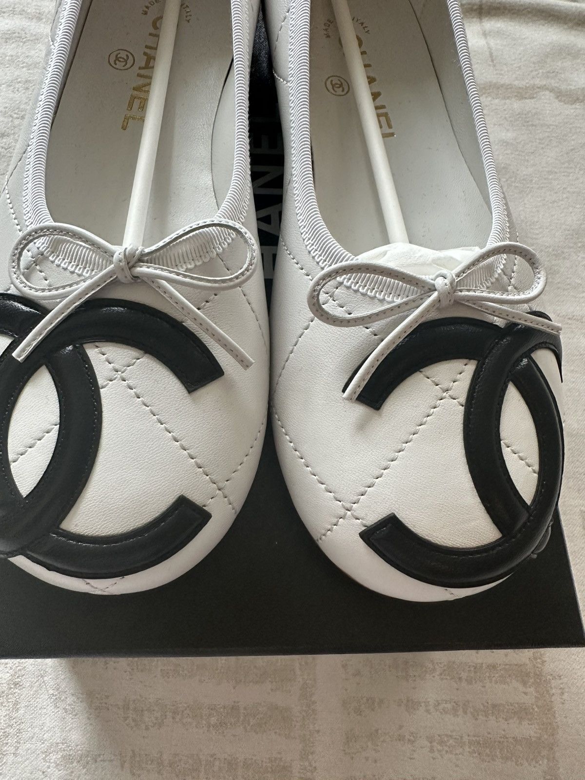 Chanel Chanel 26M coco beach Cambon Flat White color size 37 Size US 7 / IT 37 - 3 Thumbnail