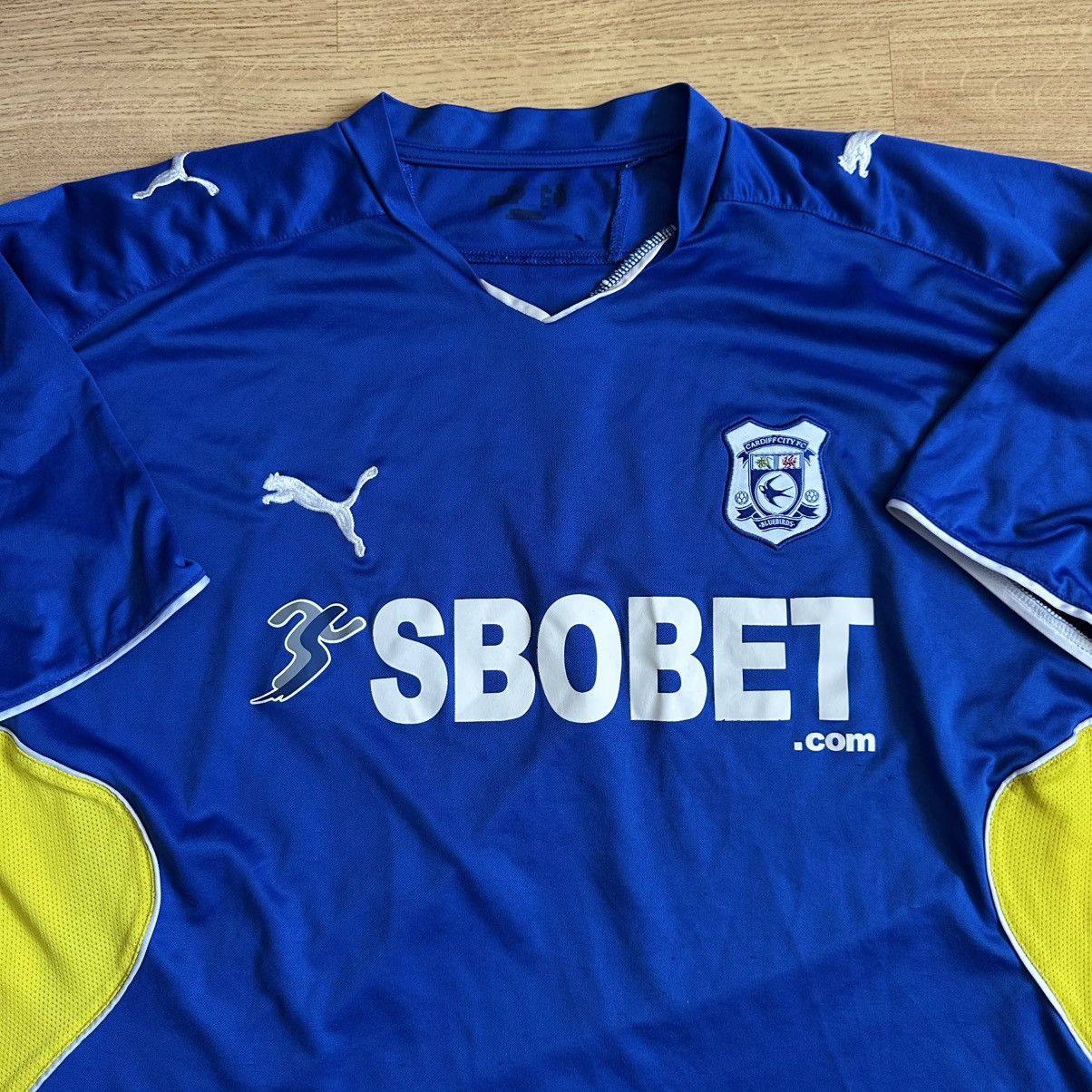 Puma Cardiff City 2009 2010 home football shirt jersey Puma Size US L / EU 52-54 / 3 - 2 Thumbnail