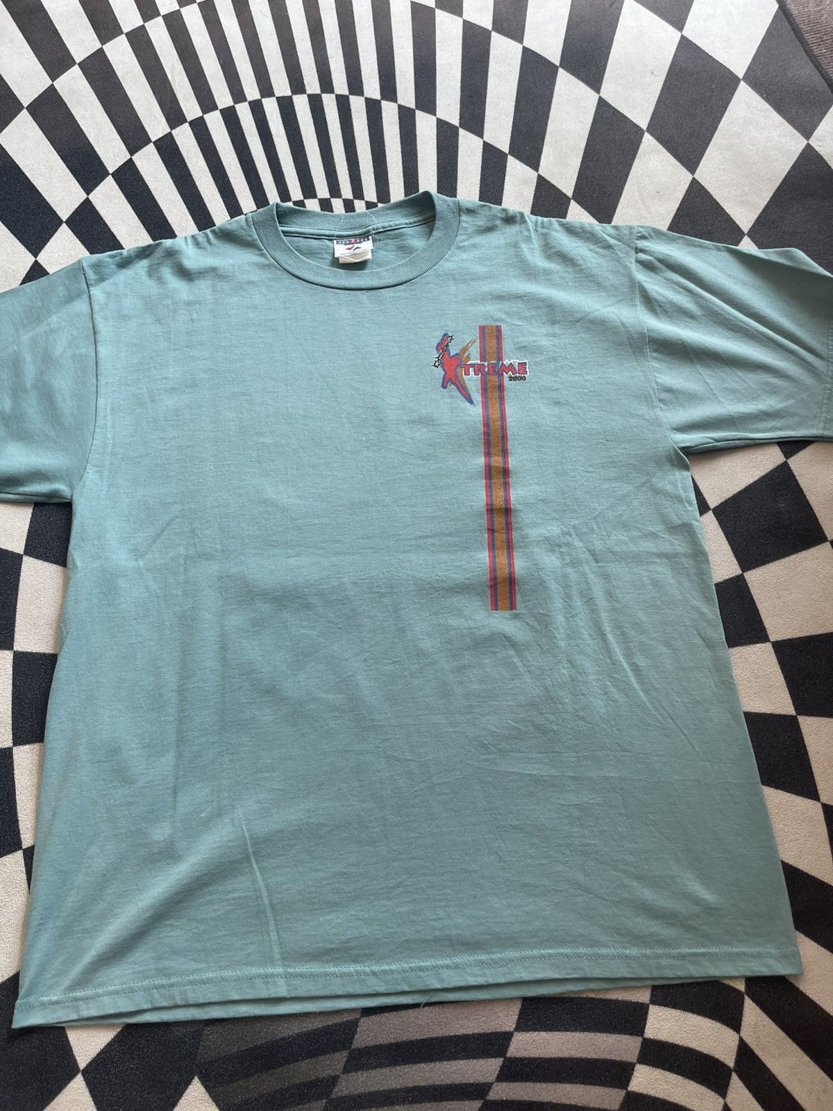 Vintage Vintage 2000 Jerzees Xtreme "Tell It Like It Is" Graphic Tee Size US XL / EU 56 / 4 - 5 Thumbnail
