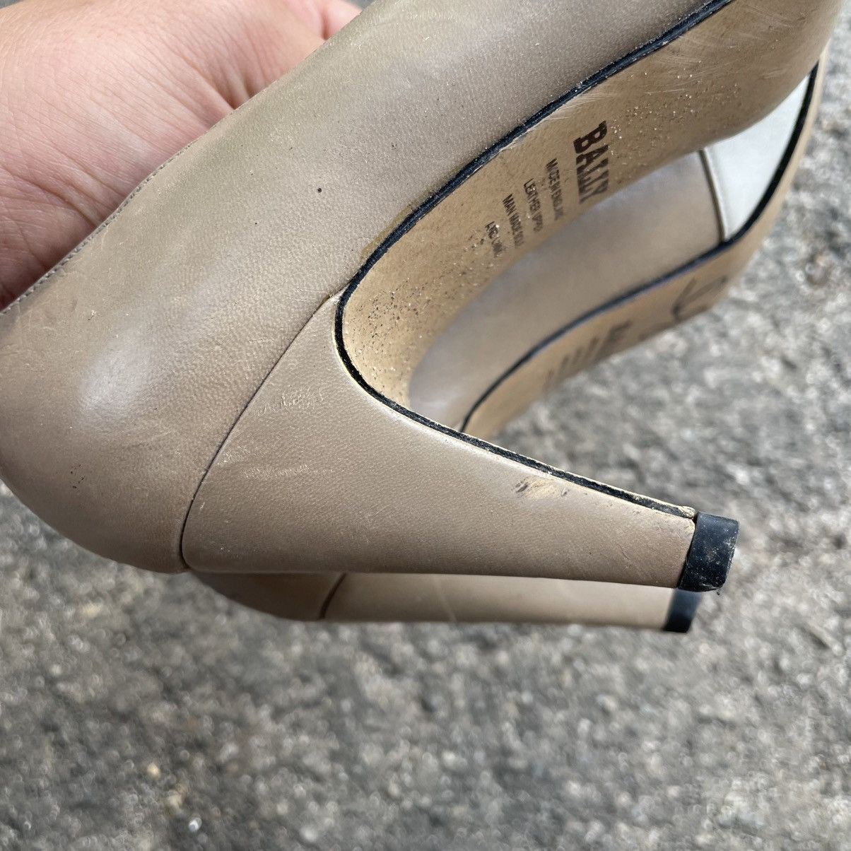 Bally Bally beige Leather Pump Vintage heels platform shoes boots Size US 4.5 / IT 34.5 - 7 Thumbnail