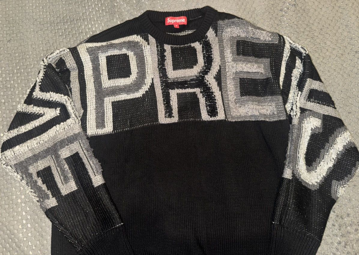 Supreme Supreme Chenille Logo Sweater. Size Medium. 1 times worn Size US M / EU 48-50 / 2 - 3 Thumbnail
