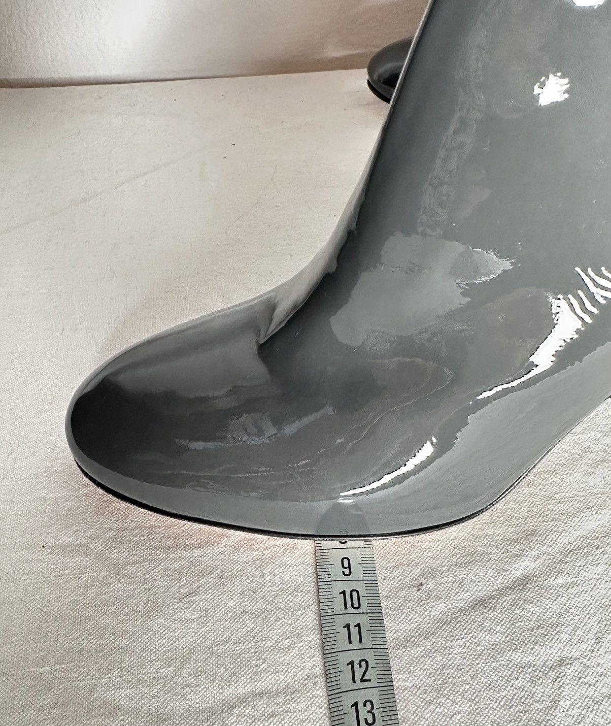 Gianvito Rossi bottines à talons Gianvito Rossi en cuir vernis gris 37 Size US 6 / IT 36 - 18 Thumbnail