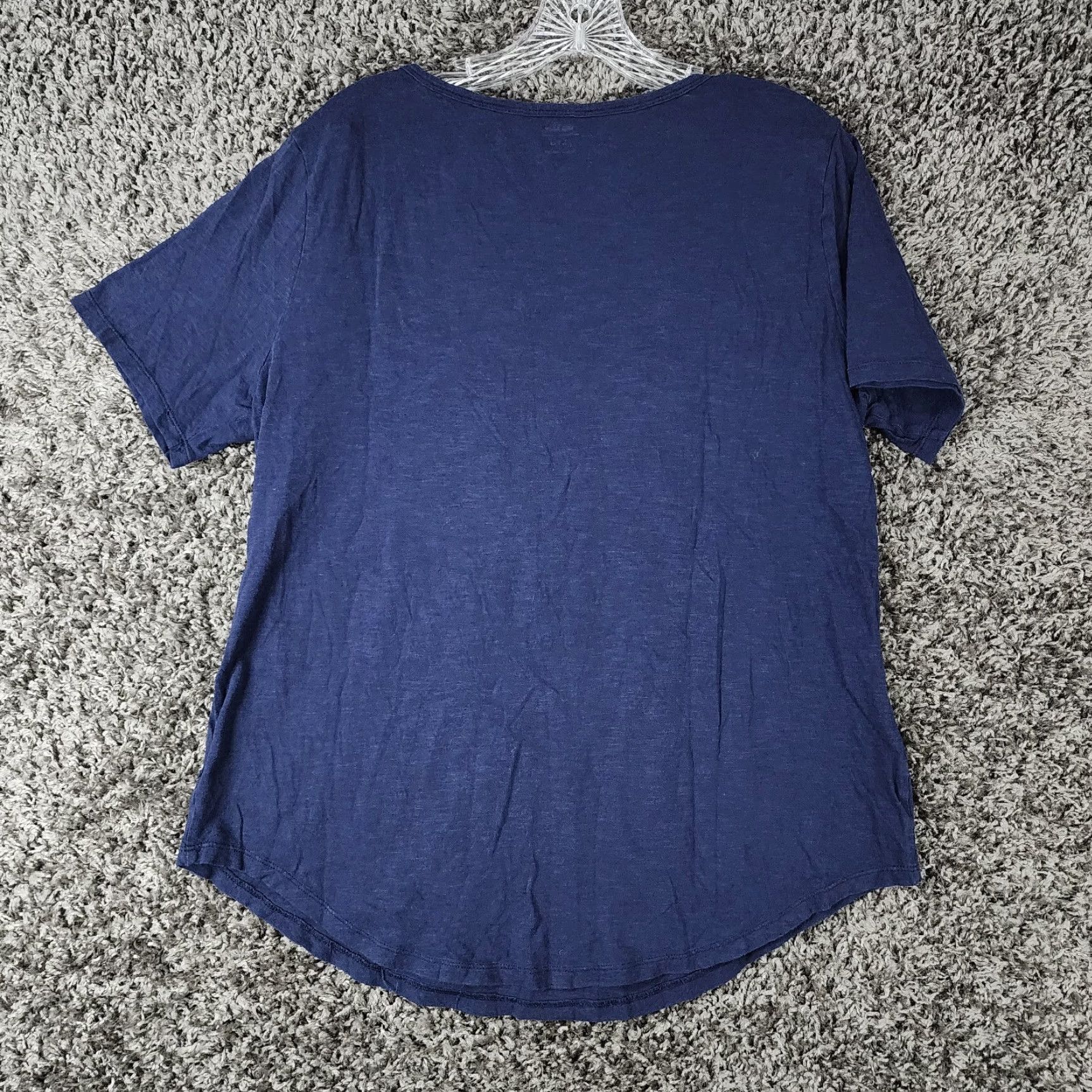 Old Navy VINTAGE Old Navy Women's Short Sleeve T-Shirt Sz L Blue Queen of Naps Weekends Prosecco Brunch Size 36" / US 14 / IT 50 - 5 Thumbnail