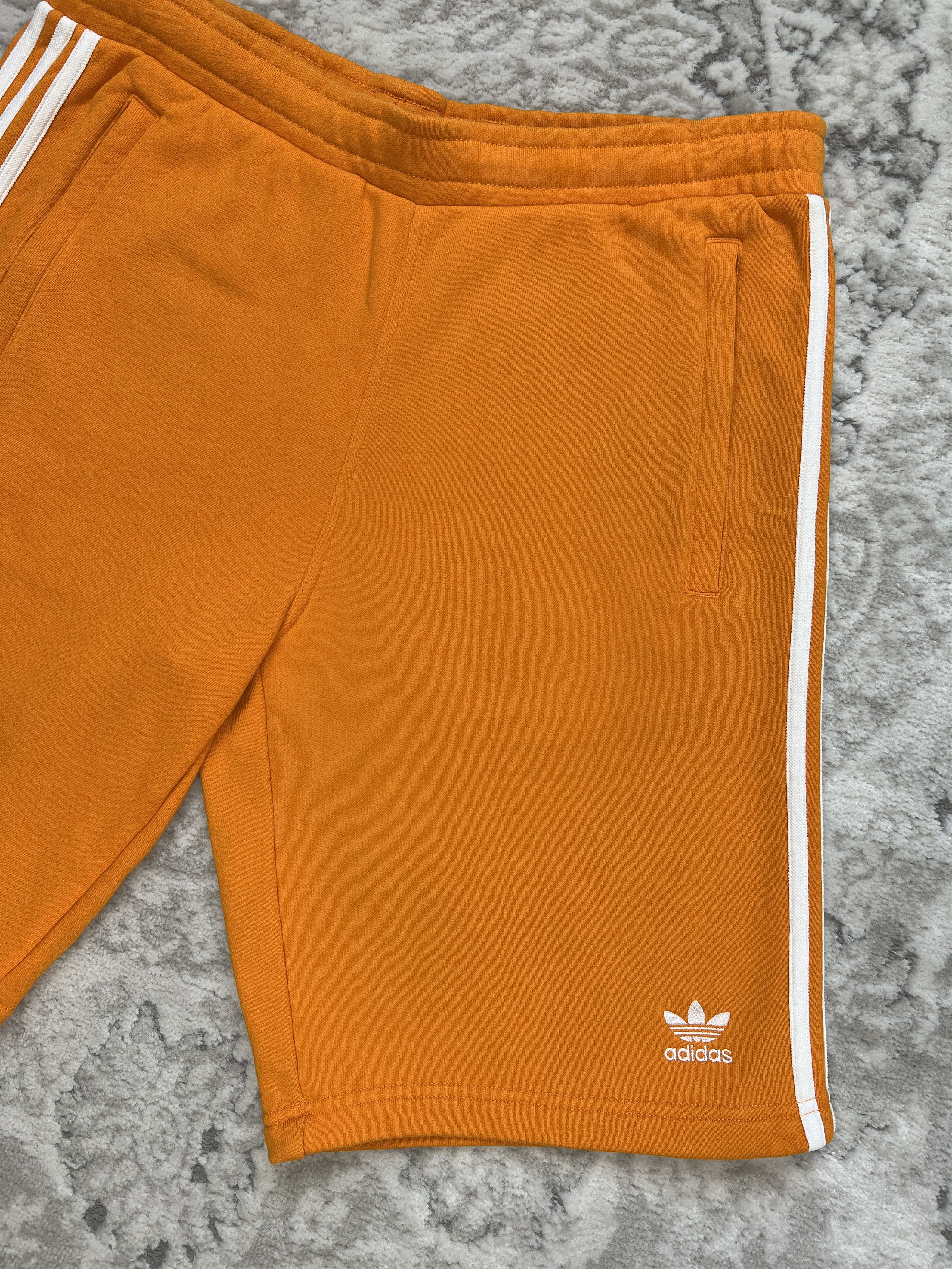 Adidas Adidas Originals Trefoil Shorts Bright Orange M Size US 32 / EU 48 - 3 Thumbnail