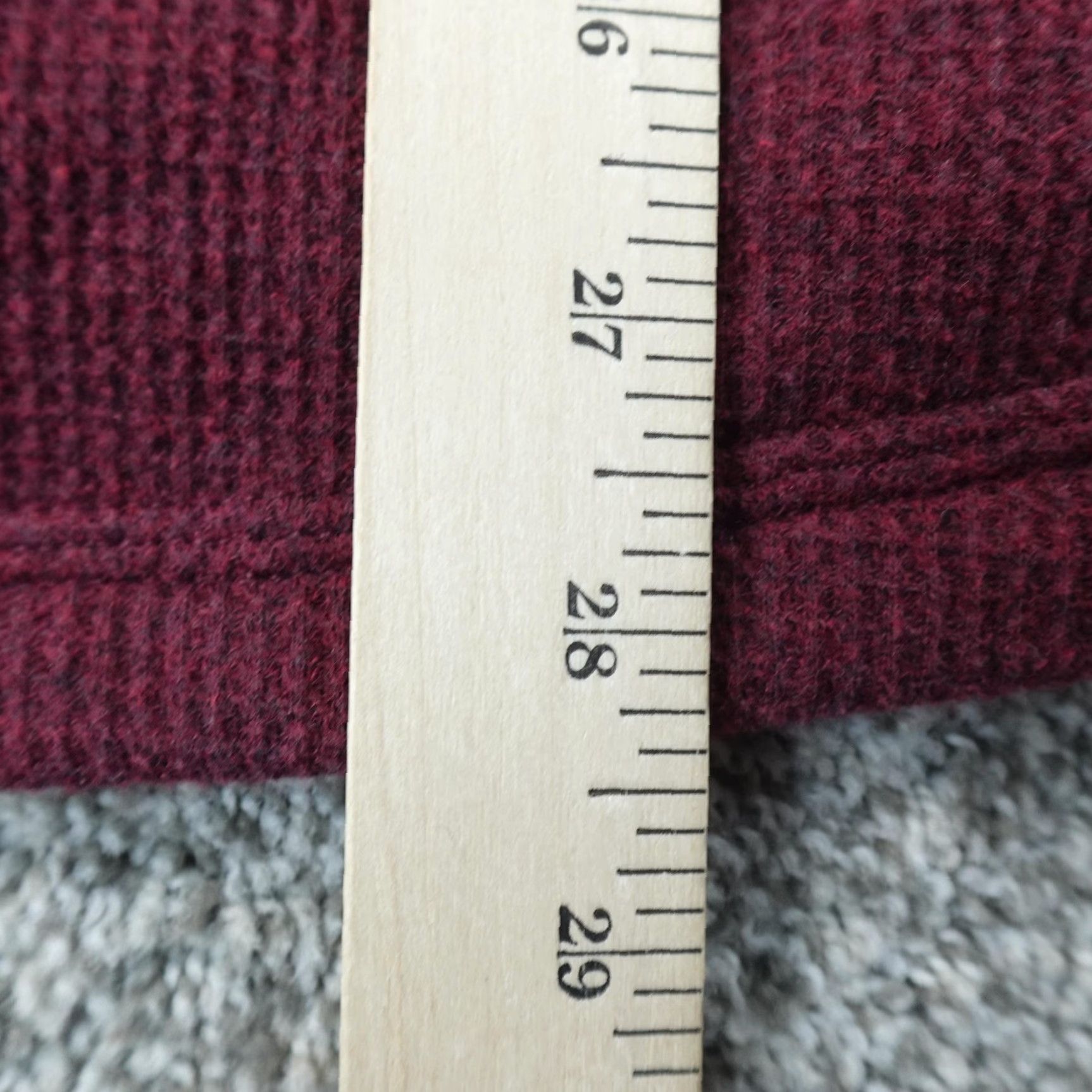 Vintage VINTAGE LL Bean Sweatshirt Mens M Red Henley Waffle Knit Fleece Lined Thermal Katahdin Size US M / EU 48-50 / 2 - 7 Thumbnail