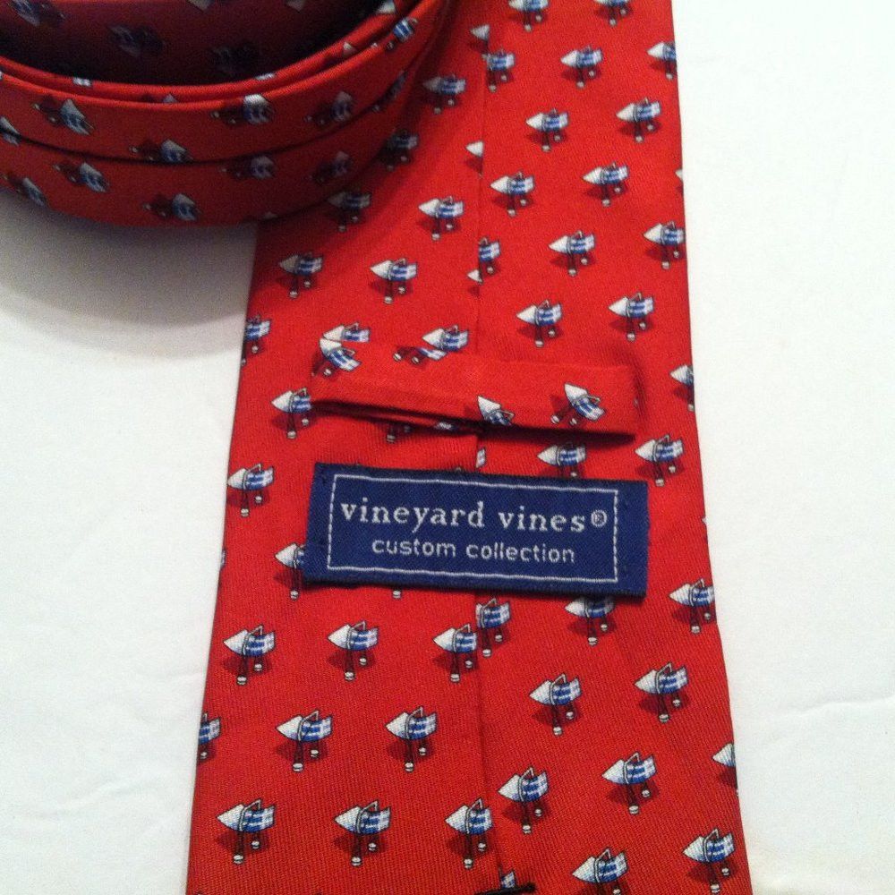 Vineyard Vines VINEYARD VINES MEN'S NEW RED 100%SILK TIE WIDTH: 3 3/4" Size ONE SIZE - 2 Thumbnail