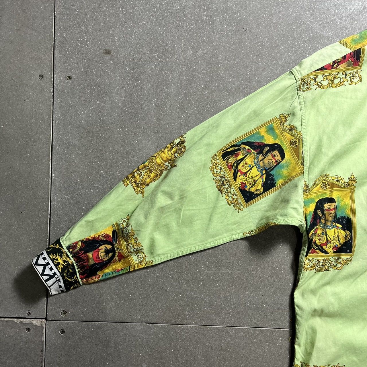 Versace × Versus Versace × Vintage Gianni Versace Indian Printed Shirt 90s Size US M / EU 48-50 / 2 - 4 Thumbnail