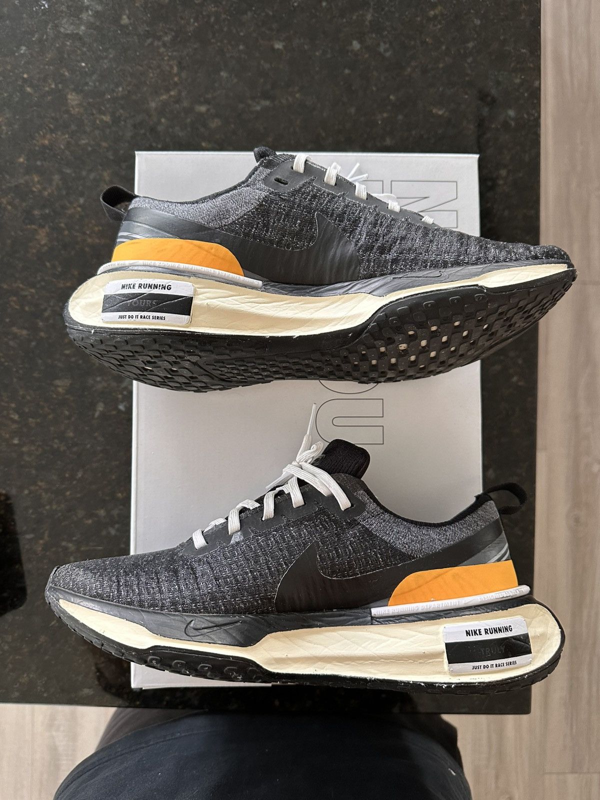 Nike Invincible Run 3 Size US 7.5 / EU 40-41 - 3 Thumbnail