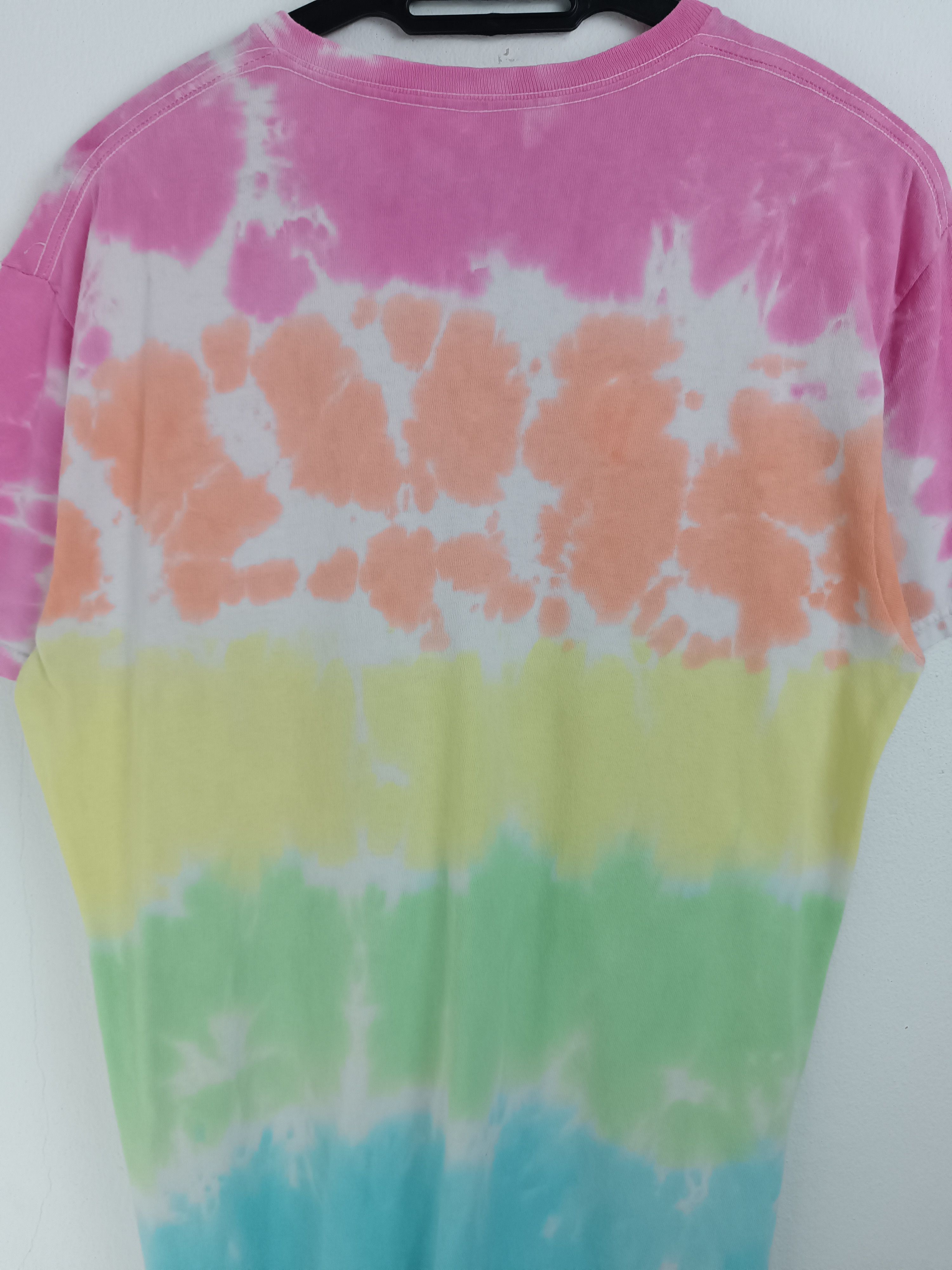 Liquid Blue VINTAGE WOODSTOCK MUSIC FESTIVAL TIE DYE TEE hippie rock Size US M / EU 48-50 / 2 - 16 Thumbnail