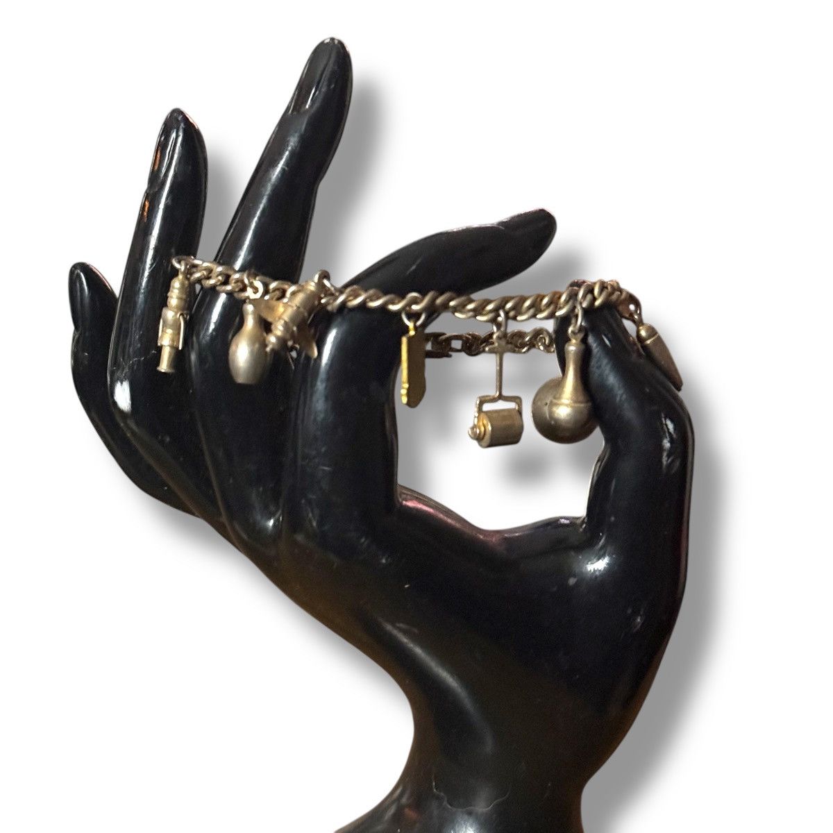 Vintage Vintage 50’s gold tone charm bracelet Size ONE SIZE - 6 Thumbnail