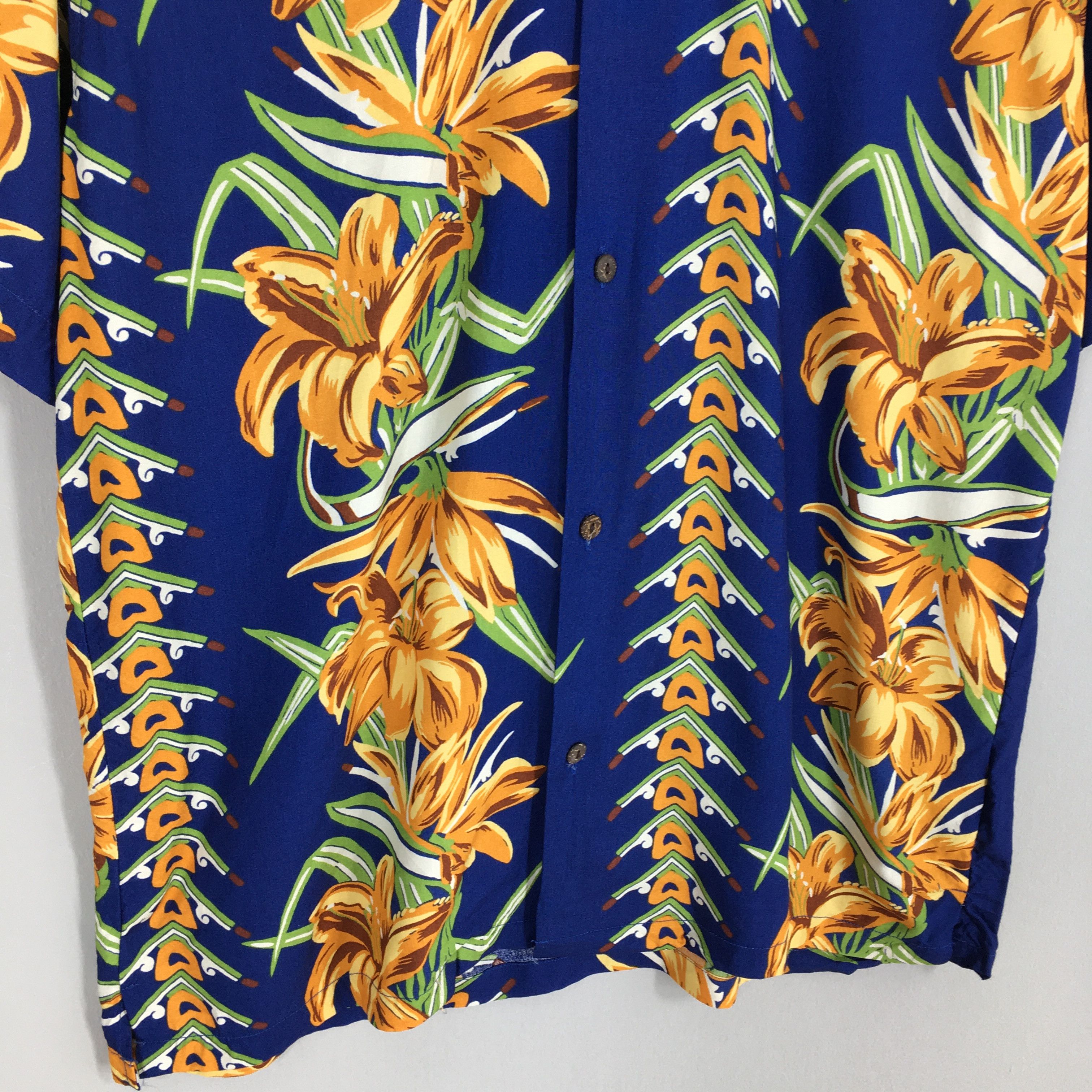 Life's a Beach Vintage 90's Aloha Wear Rayon Floral Shirt Medium Size US M / EU 48-50 / 2 - 4 Thumbnail