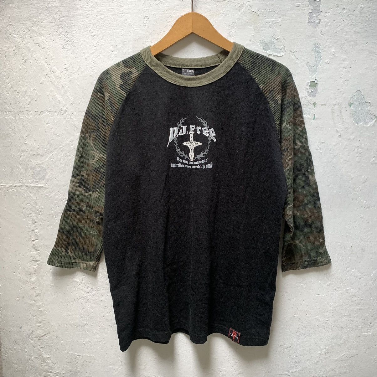 Japanese Brand DJ FREE Tribal Design Reglan LongSleeve IfSixWanNine Style Size US L / EU 52-54 / 3 - 1 Thumbnail
