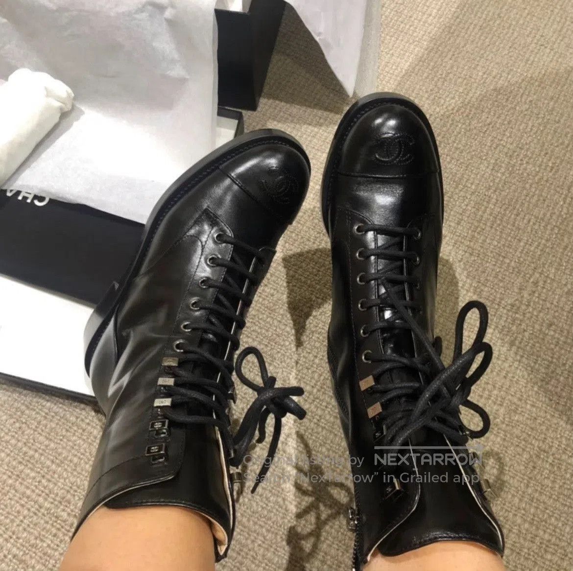 Chanel CHANEL Black Mid. Size US 6 / IT 36 - 7 Thumbnail