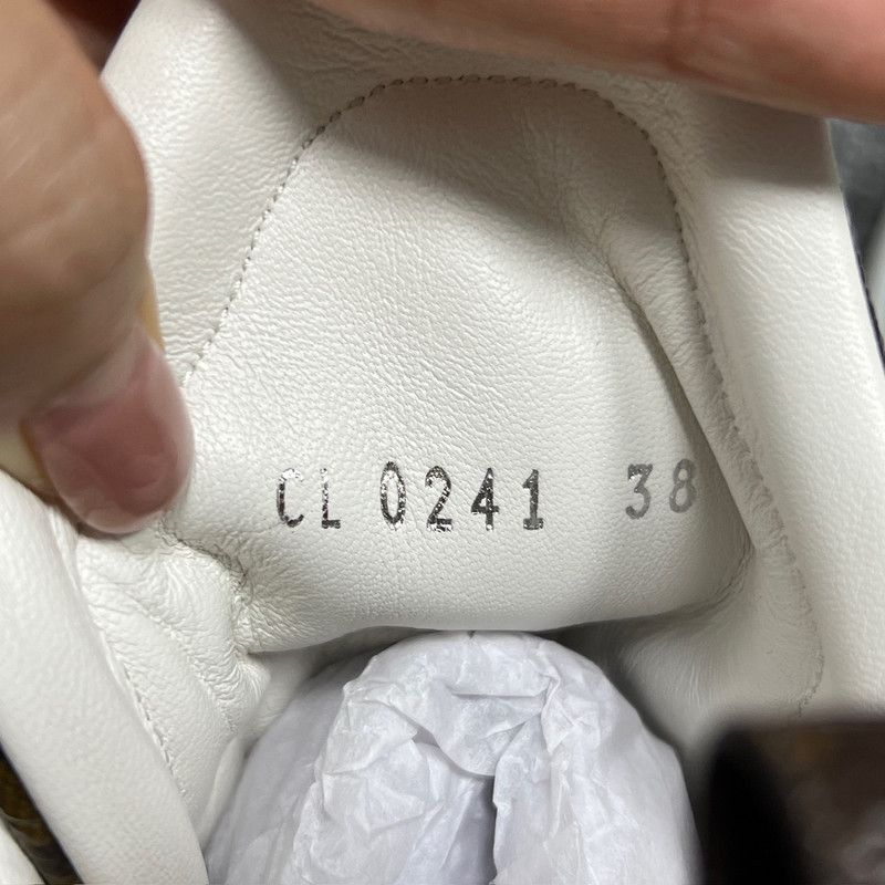 Louis Vuitton Louis Vuitton Women's White and Red Running Shoes -2505 Size US 7 / IT 37 - 4 Thumbnail