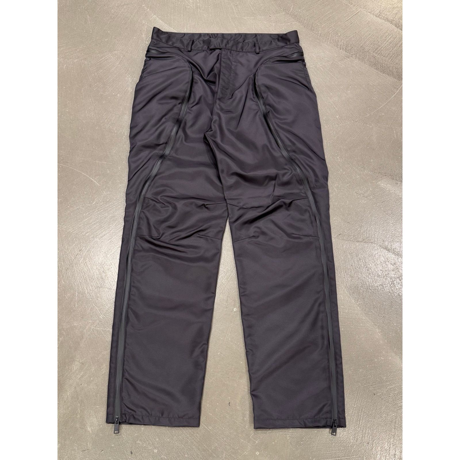 Bottega Veneta 2020 Bottega Veneta ’Butterfly’ Zip Nylon Pants Size 38" / US 16 / IT 52 - 2 Thumbnail