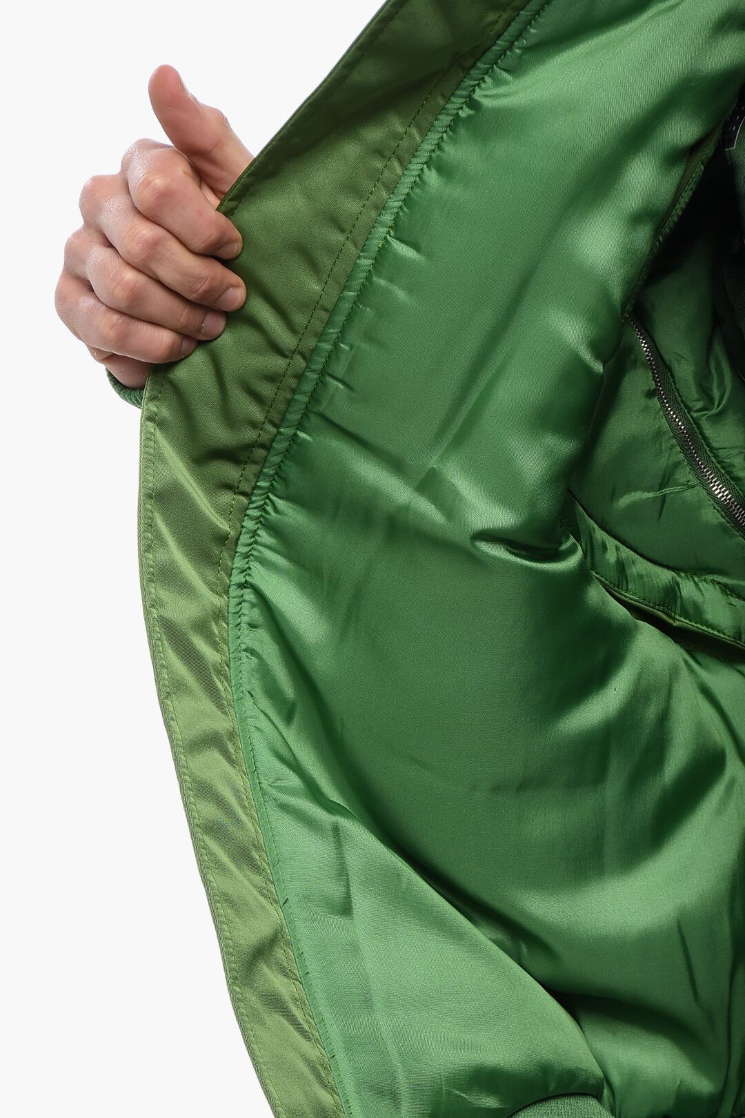 Off-White og1mm1025 Padded Arrow Bomber Jacket in Green Size US XXL / EU 58 / 5 - 6 Thumbnail