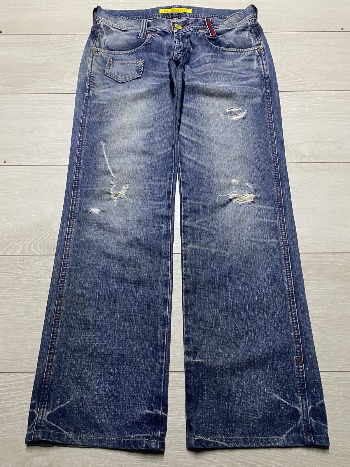 Levi's Vintage Levis Strauss San Francisco Distressed Jeans Size US 32 / EU 48 - 1 Thumbnail