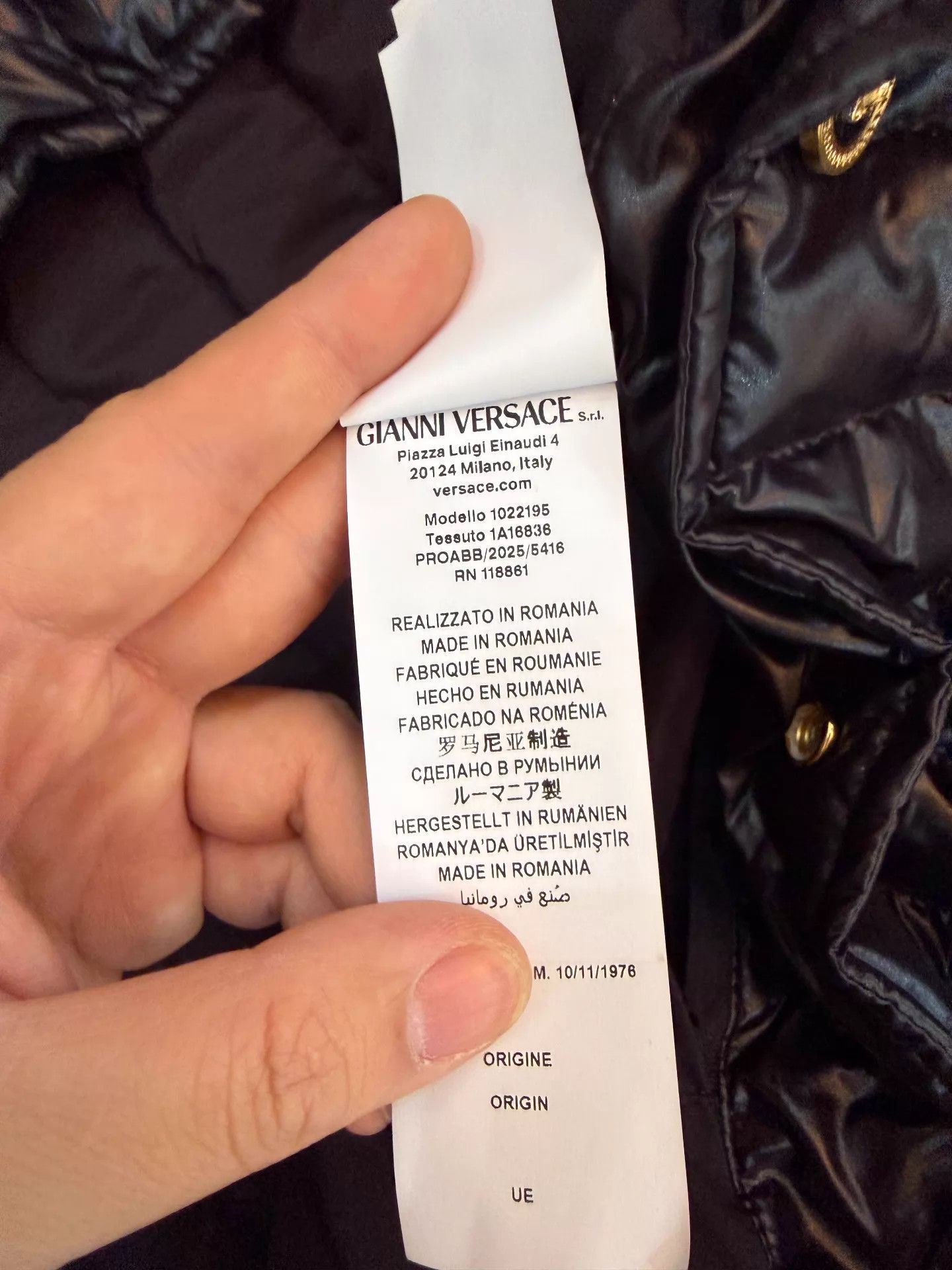 Versace Versace Black Down Jacket 50 (180/92A) Size US M / EU 48-50 / 2 - 5 Thumbnail
