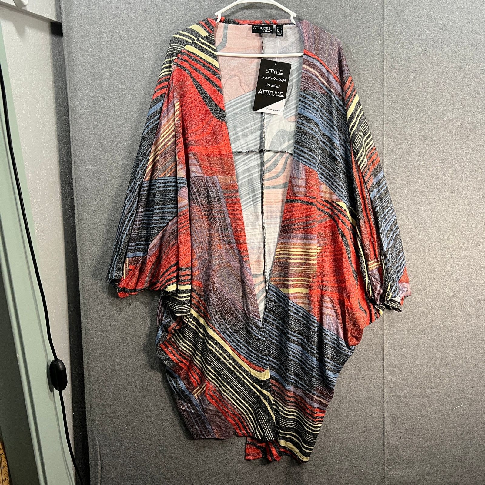 Other Attitudes by Renee Global Illusions Casknit Cocoon Cardiga Size M / US 6-8 / IT 42-44 - 1 Thumbnail