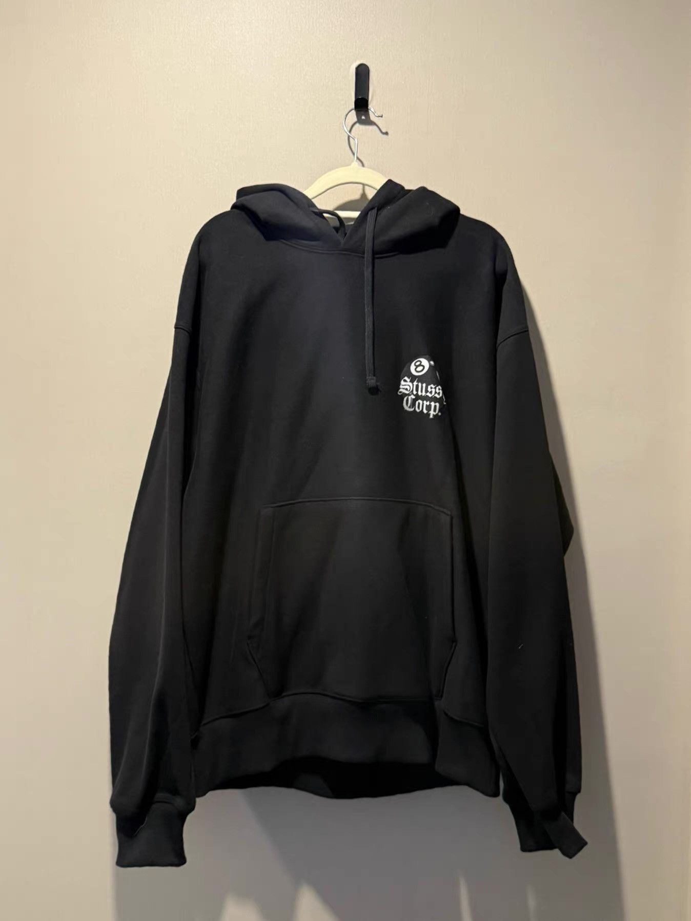 Stussy Stussy black 8Ball printed hoodie Q20 Size US L / EU 52-54 / 3 - 1 Thumbnail