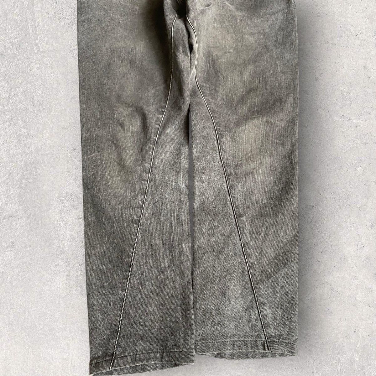 The Viridi-anne The Viridi-Anne Twisted Leg Denim Size US 31 - 2 Thumbnail