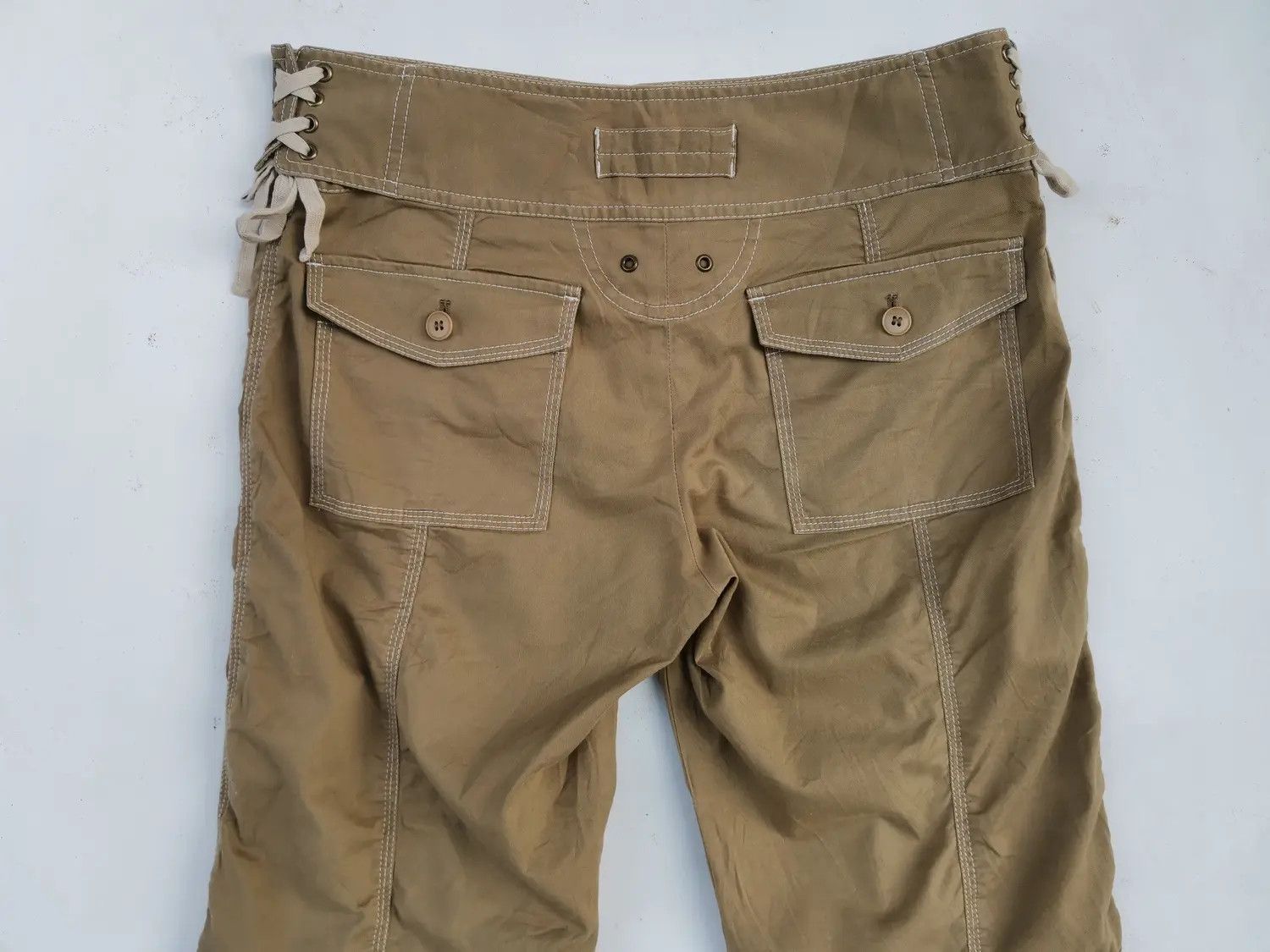 DKNY Rare!!! DKNY Tactical Cargo Multipocket Short Pants Size US 29 - 8 Thumbnail