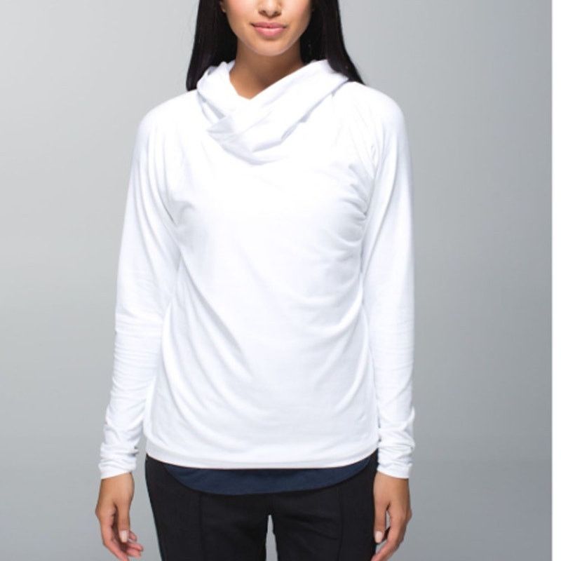 Lululemon Lululemon Healthy Heart Pullover White Long Sleeve 4 Size S / US 4 / IT 40 - 1 Thumbnail