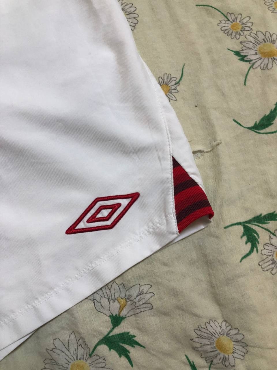 Umbro Umbro England Short Home Away Men's Size US 32 / EU 48 - 3 Thumbnail