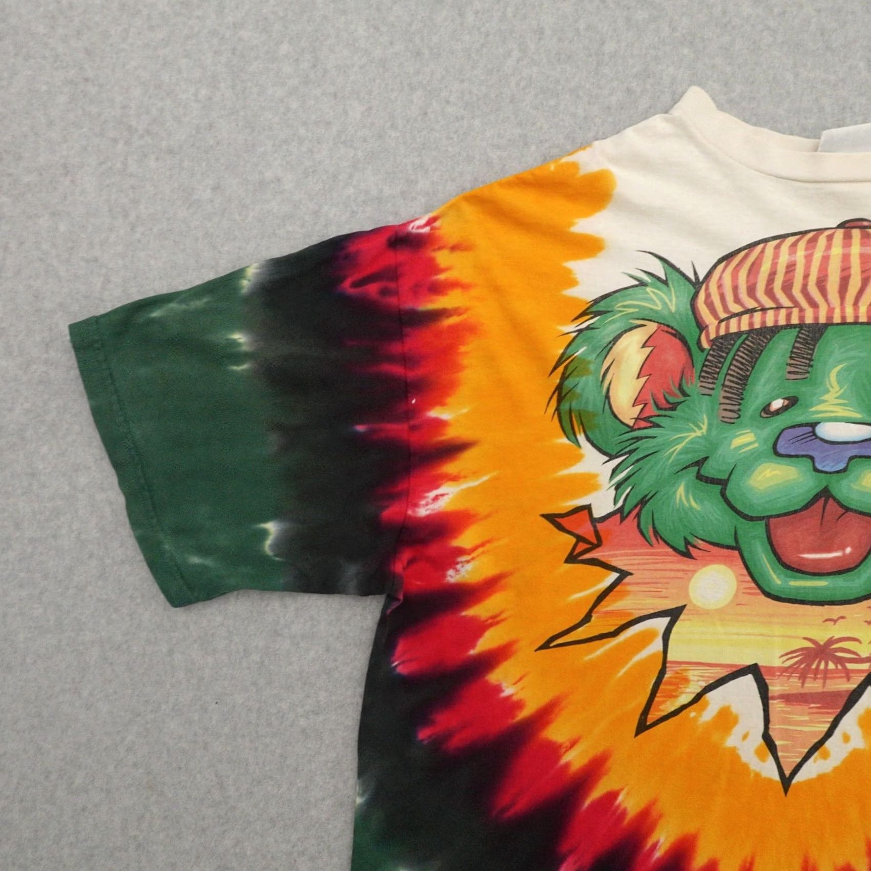 Liquid Blue VINTAGE Liquid Blue Tshirt Adult XL Rasta Bear 1999 Grateful Dead Reggae Size US XL / EU 56 / 4 - 5 Thumbnail