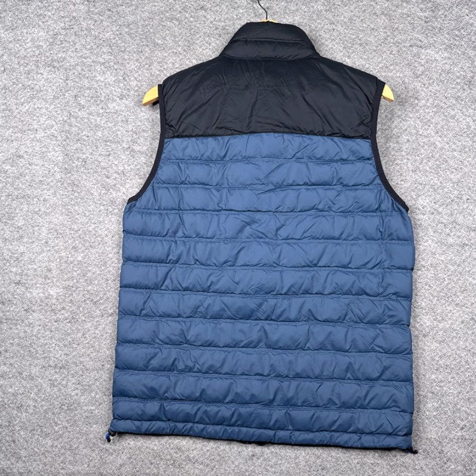 **Mens Mountain Hardware Dynotherm Blue 650 Goose Down Puffer Vest** User: Mens Mountain Hardware Dynotherm Blue 650 Goose Down Puffer Vest