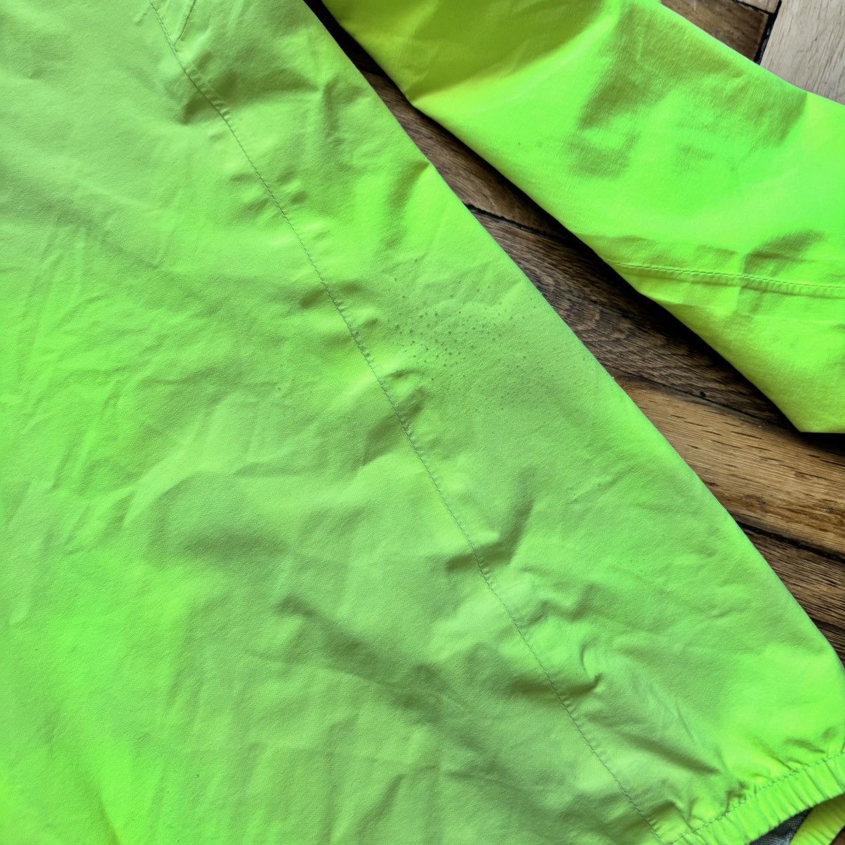 Mizuno Acid Green Waterproof Mizuno Jacket Y2K Gorpcore Size US M / EU 48-50 / 2 - 8 Thumbnail