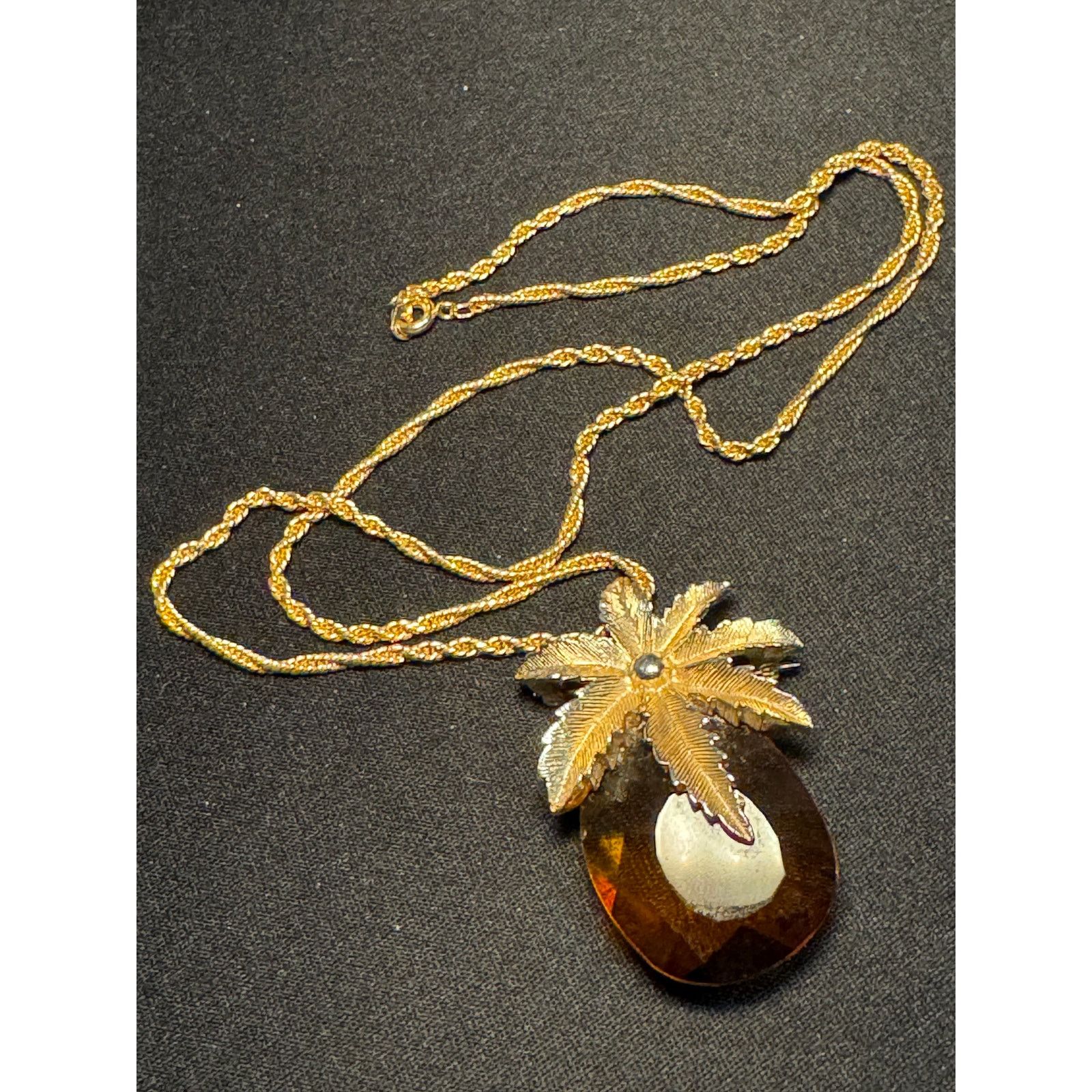 Other Sarah Coventry Autumn Haze Pineapple Necklace Gold Tone 20in Size ONE SIZE - 1 Thumbnail
