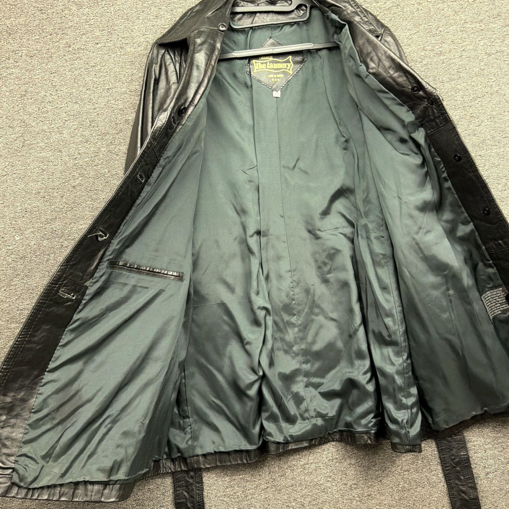 Vintage VINTAGE The Tannery Coat Womens 18 1/2 Black Belted Trench Leather 70s Coat Size XXL / US 16-18 / IT 52-54 - 5 Thumbnail