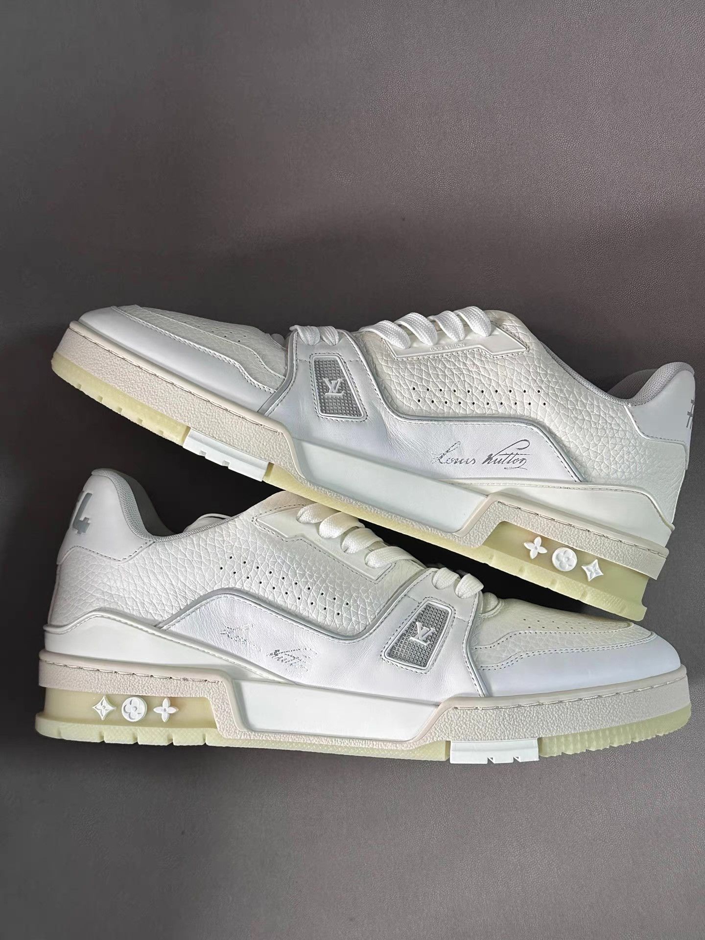 Louis Vuitton Louis Vuitton Trainer White Cement Ｑ20 Size US 9 / EU 42 - 5 Thumbnail