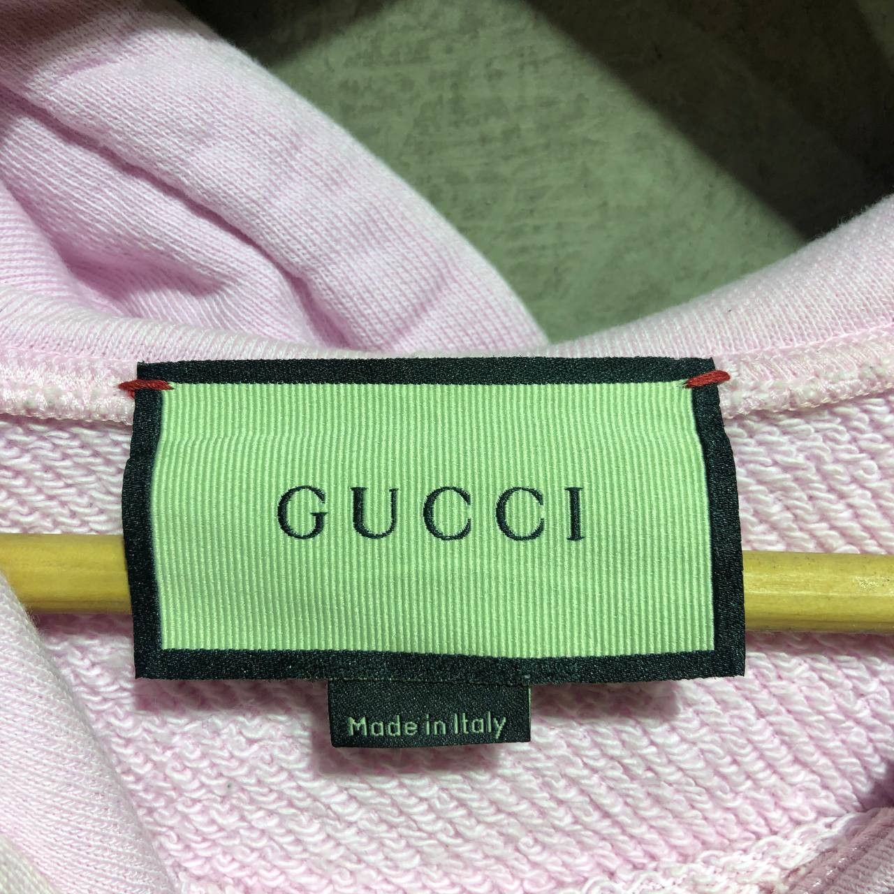 Gucci Gucci Apple Logo Pull over hoodie Size US M / EU 48-50 / 2 - 6 Thumbnail