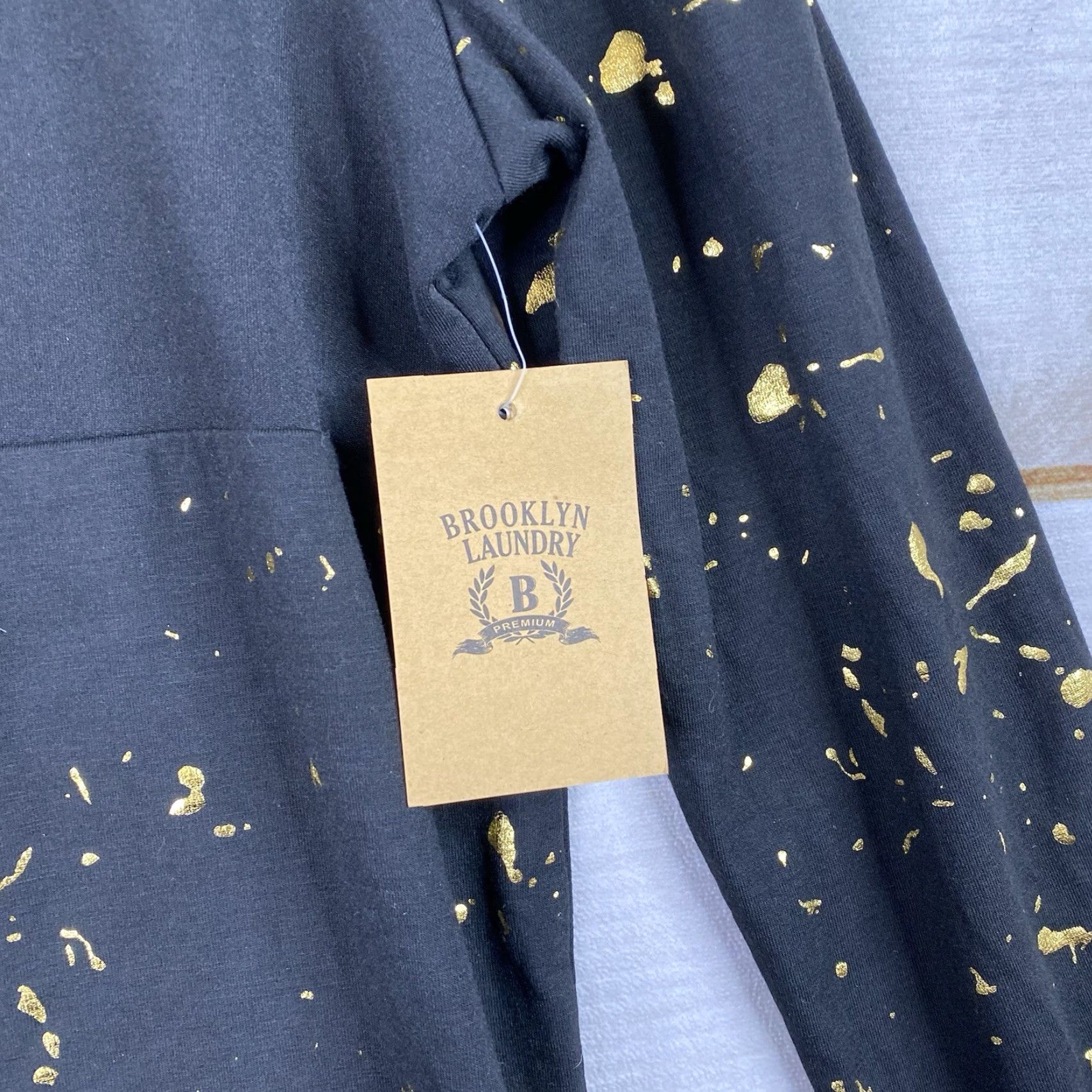 Praying BROOKLYN LAUNDRY Mens Shirt M Black Gold Praying Hands Pullover Long Sleeve Size US M / EU 48-50 / 2 - 2 Thumbnail