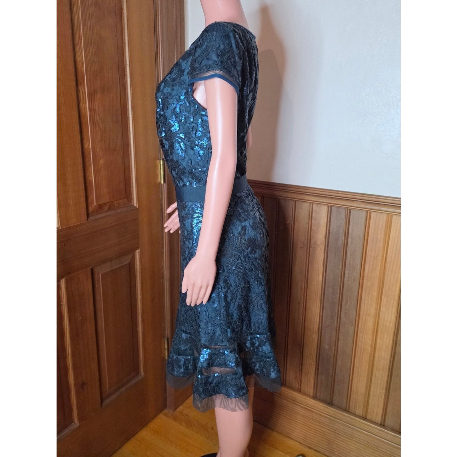 Tadashi Shoji Tadashi Shoji Navy Sequin Lace Fit-and-Flare Dress 14 Size L / US 10 / IT 46 - 6 Thumbnail