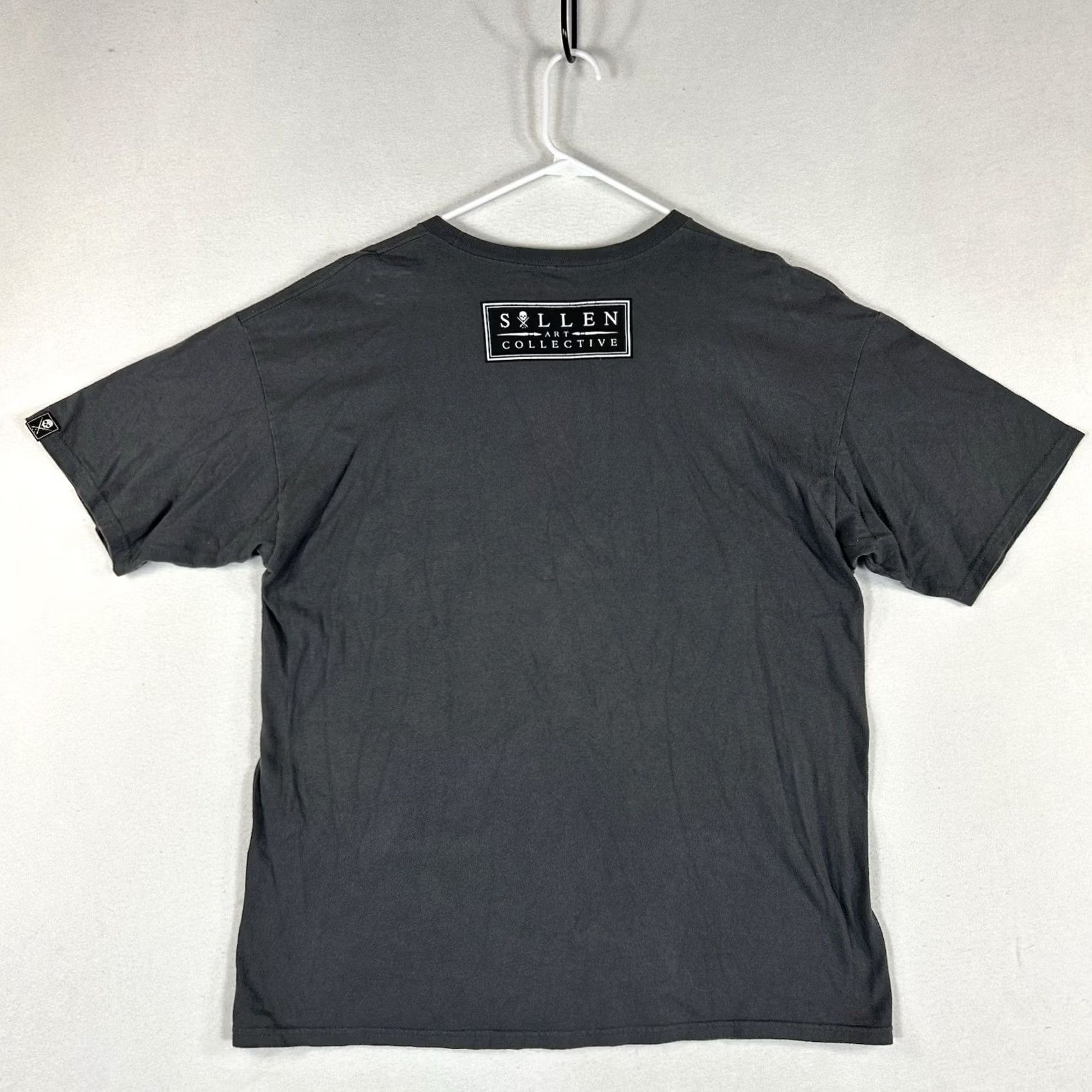 Vintage Sullen Art Collective T-Shirt Mens XL Short Sleeve Gray Kraken Skull Graphic Tee Size US XL / EU 56 / 4 - 5 Thumbnail
