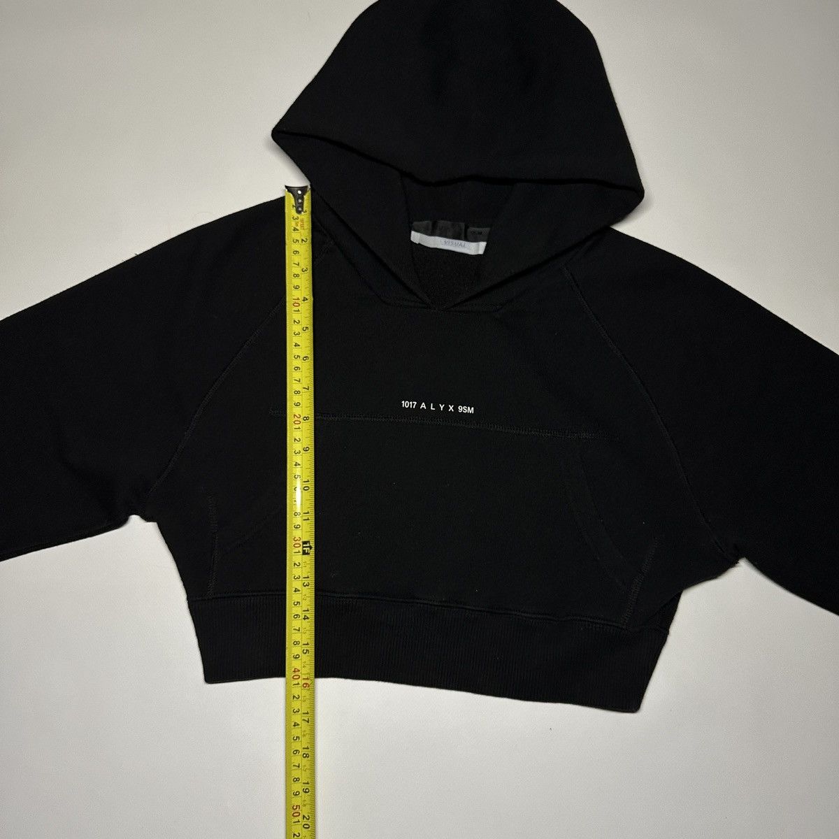 1017 ALYX 9SM 1017 ALYX 9SM Visual Cropped Hoodie Women Black Size XXS / US 00 / IT 34 - 12 Thumbnail