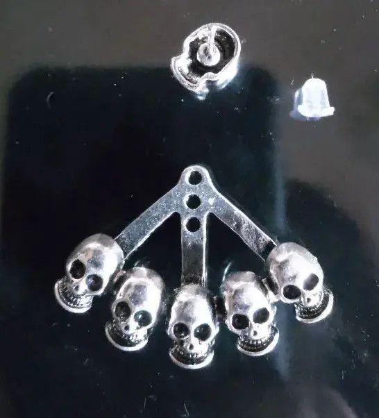 Jewelry × Vintage Vintage Gothic Multiple Skeleton Earrings Size ONE SIZE - 5 Thumbnail