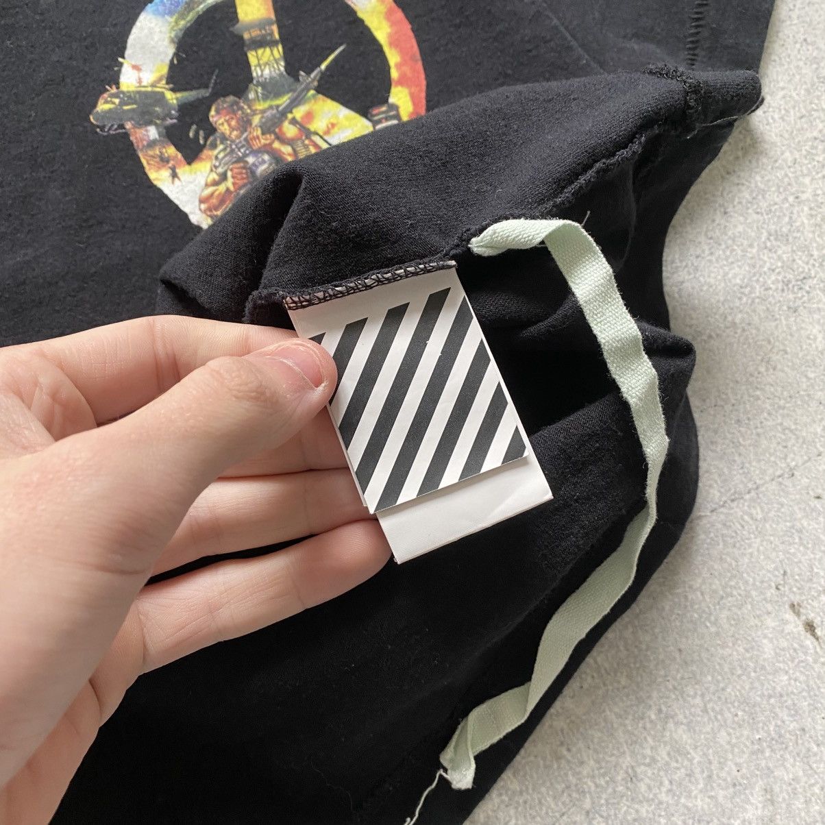 Off-White Off-White T-Shirt Size US S / EU 44-46 / 1 - 7 Thumbnail