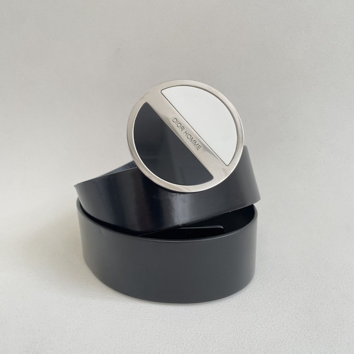 Dior Round Metal Buckle Black Leather Belt Size ONE SIZE - 14 Thumbnail