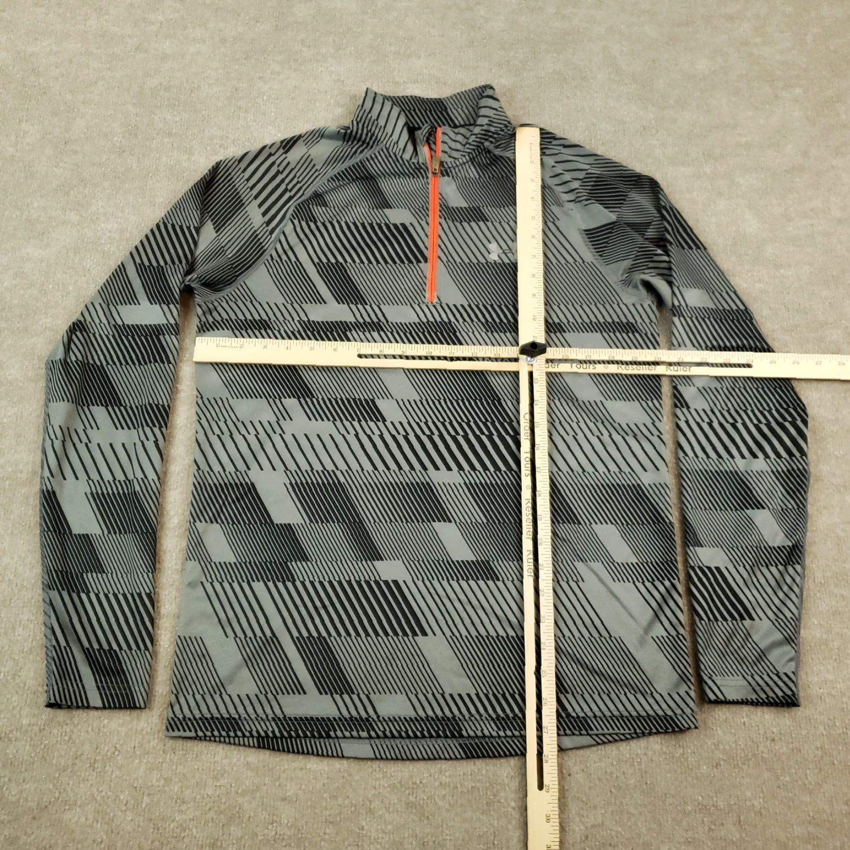 Under Armour Under Armour Mens Medium Gray Long Sleeve 1/4 Zip Lightweight Pullover Sweatshirt Size US M / EU 48-50 / 2 - 2 Thumbnail