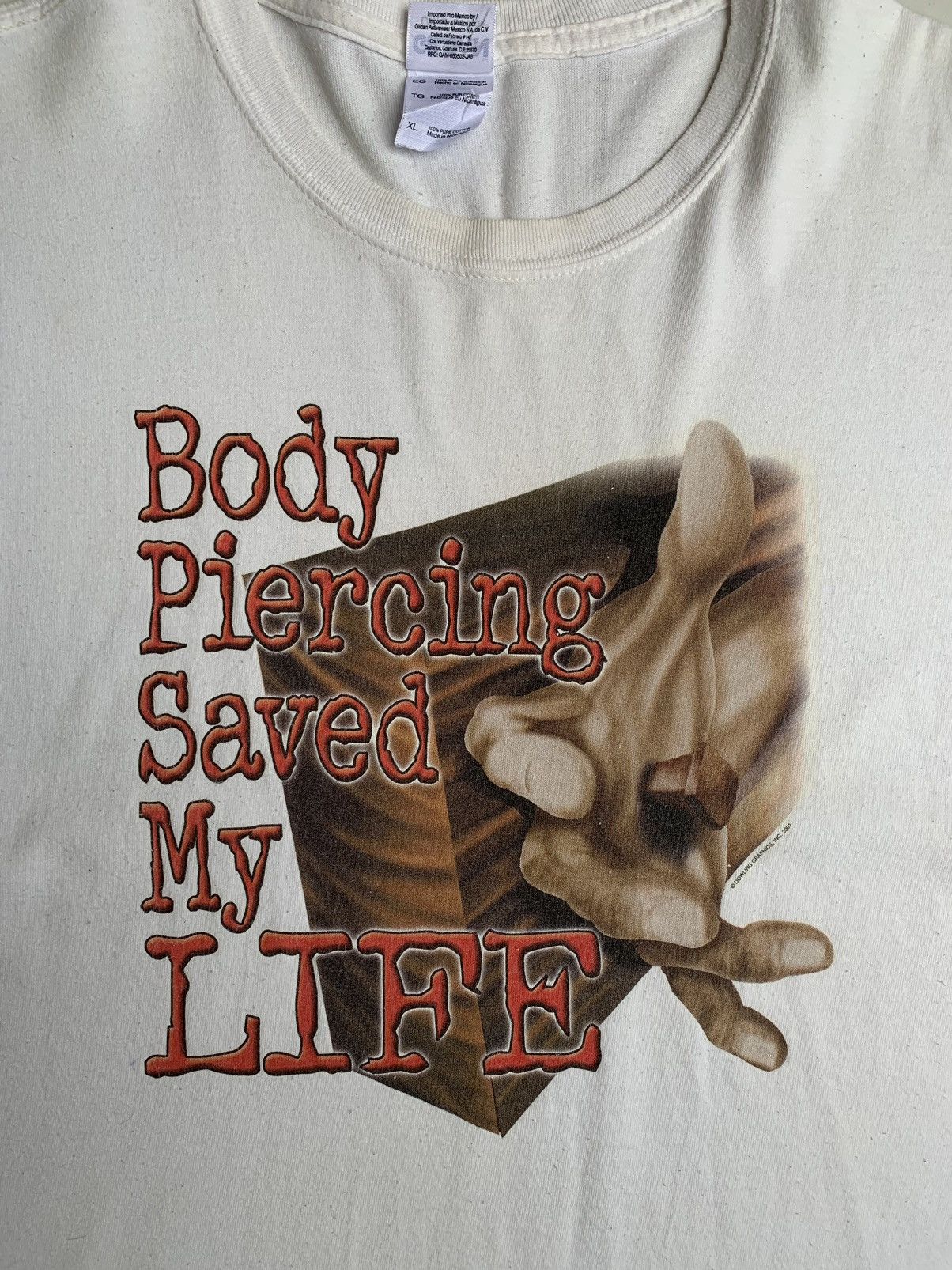 Gildan Early 2000s Jesus Tee Body Piercing Saved My Life Size US XL / EU 56 / 4 - 4 Thumbnail