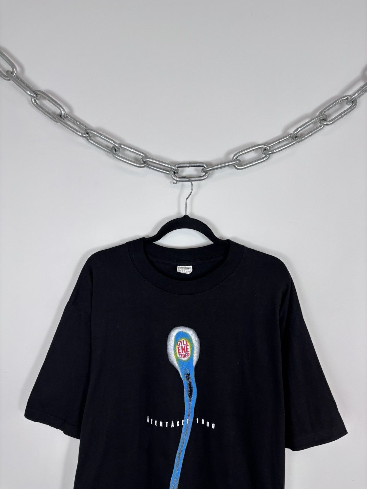 Band Tees Vintage Gyllene Tider 1996 Atertaget Tour Album Black Tee Size US XL / EU 56 / 4 - 3 Thumbnail